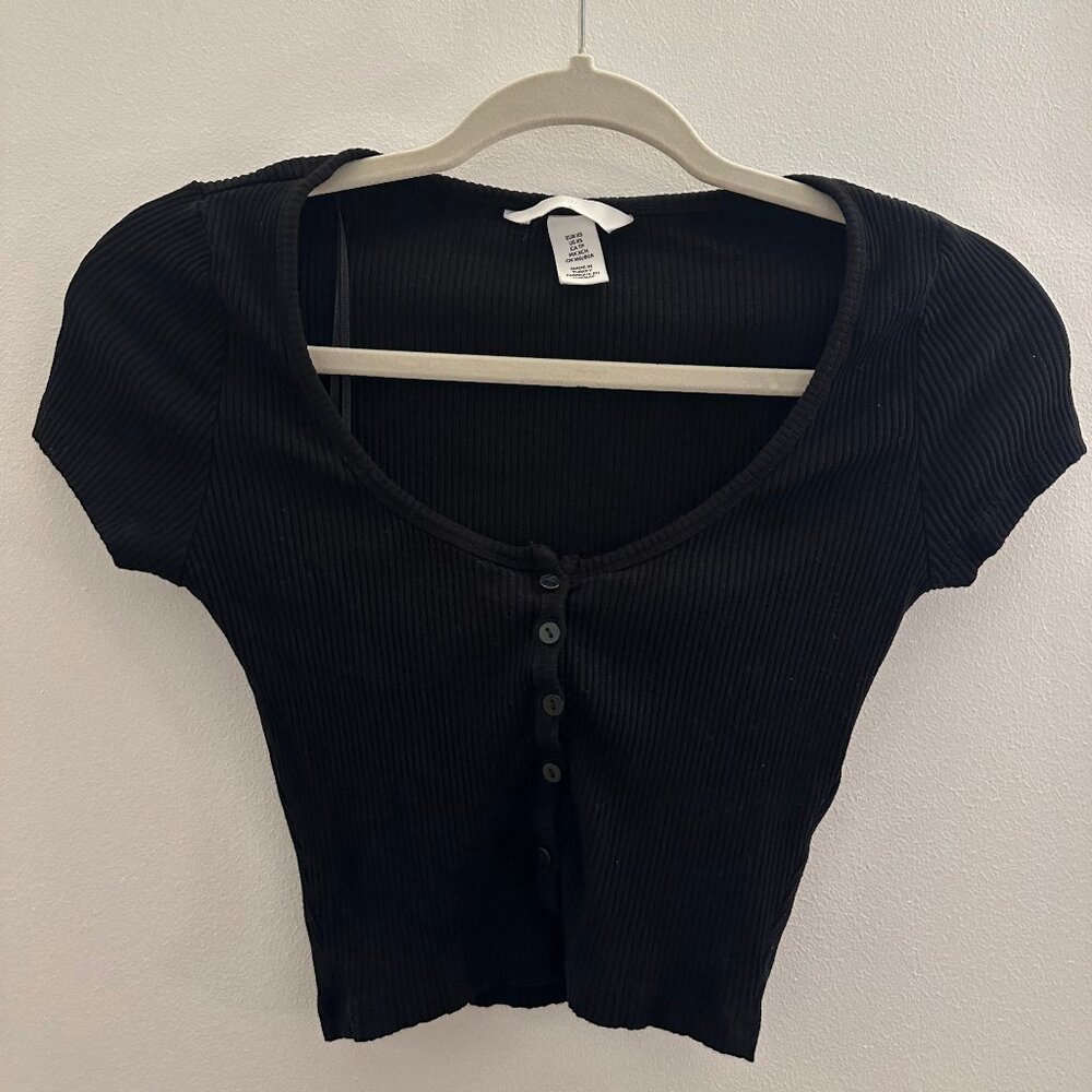 button down baby tee